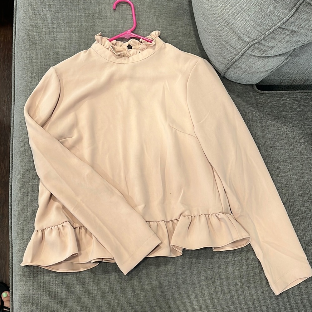 Code x mode size medium. Tan colored